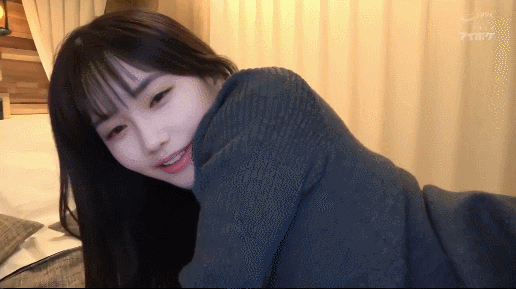 酒店约炮拍摄视频珍藏却意外流出[771MB]-2.gif